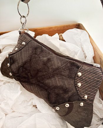 Bolso Baguette en terciopelo marrón02