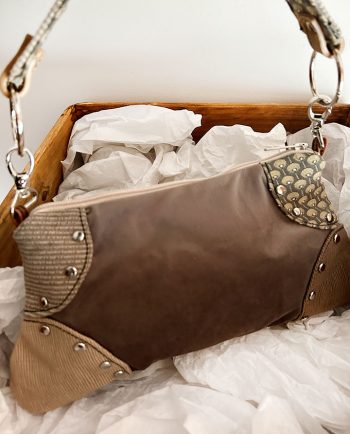 Bolso Baguette en mix de terciopelos color topo01