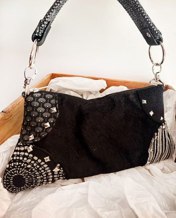Bolso Baguette en mix de terciopelos negros02