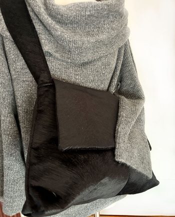 Bolso bandolera en terciopelo de pelo negro01