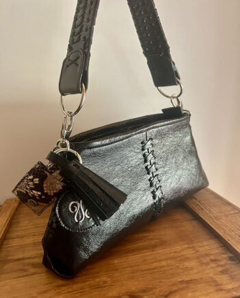 Bolso de piel negro acharolado02