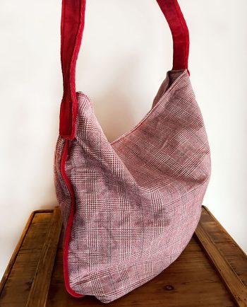 Bolso de tela cuadro escocés y terciopelo rojo02