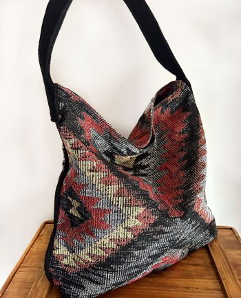 Bolso de tela estampado étnico con paño negro02