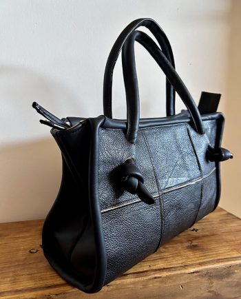 Bolso en piel de vacuno negro1