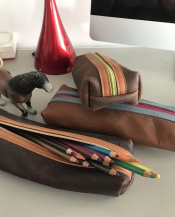 estuche de piel con cremallera 02