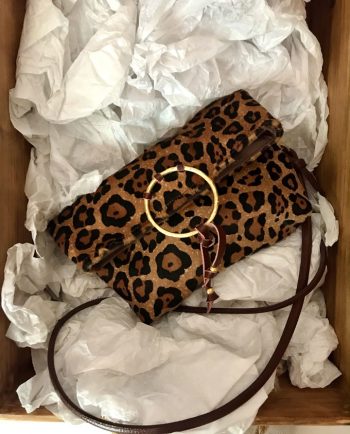 bolso bandolera leopardo